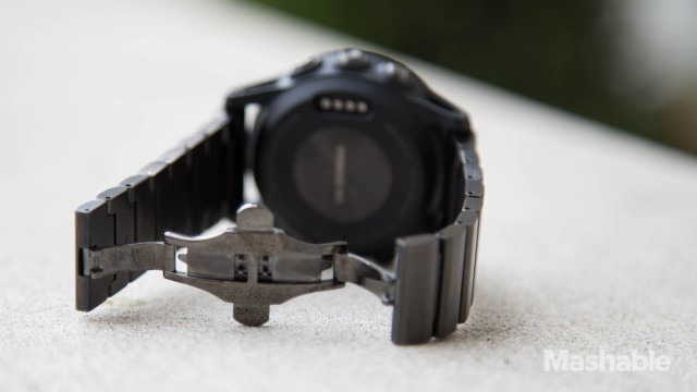 garmin_tung_ra_smartwatch_dich_thuc_chopopdan_fitness