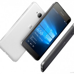 Ra mắt Microsoft Lumia 650 vỏ nhôm, giá 4,5 triệu đồng