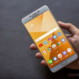 Samsung Galaxy C9 Pro: Cho ai mê màn hình lớn, pin “khủng”