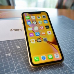 iPhone XR tiếp tục "xưng vương" thị trường smartphone