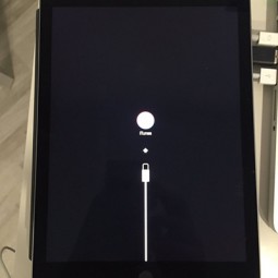 iPad thành 'cục gạch' sau khi lên iOS 9.3.2