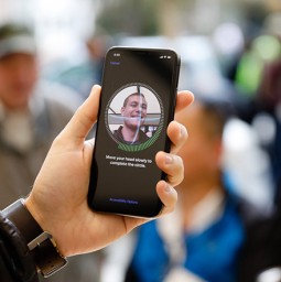 Apple sẵn sàng đổi máy mới khi Face ID trên iPhone X gặp sự cố
