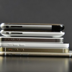 Mô hình iPhone 4,7 và 5,5 inch cùng xuất hiện trong ảnh mới