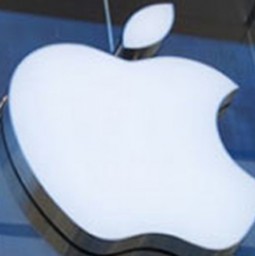 Apple tung quảng cáo iPhone nhân sinh nhật lần 7