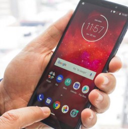 Moto Z3 Play mở đơn đặt hàng trước ngày phát hành