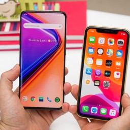 So sánh nhanh iPhone XR và OnePlus 7 Pro