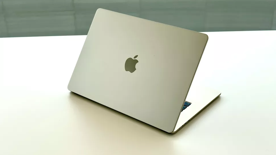 MacBook_Air_15_inch_M2_1