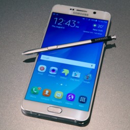 Galaxy Note 5 được người dùng đánh giá rất cao trên toàn cầu