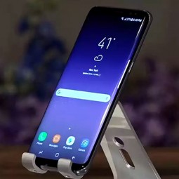 Kích thước màn hình của Galaxy S10+ có thể lên đến 6,44 inch