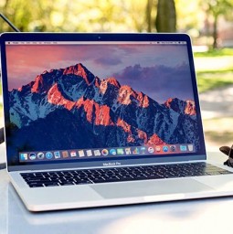 MacBook Pro 13 inch với bộ xử lý Coffee Lake xuất hiện