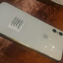 Motorola One đạt chứng nhận với màn hình 5,86 inch HD