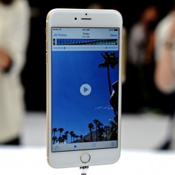 Trên tay iPhone 6 Plus: Đột phá với kích thước siêu 'khủng'