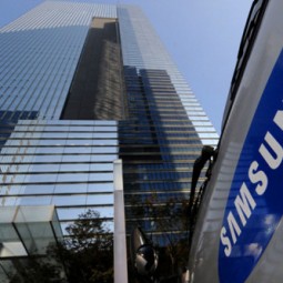 Cổ phiếu Samsung giảm mạnh do iPhone 6 ra mắt