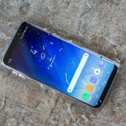 “bão” iPhone 8, Samsung Galaxy S9 lên kệ sớm