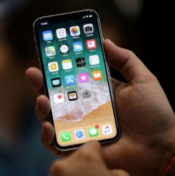 iPhone X giá 1000 USD là xứng đáng