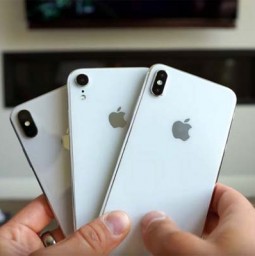 Lộ toàn bộ màu sắc iPhone 2018 trước giờ G