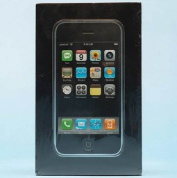 iPhone thế hệ đầu tiên được niêm phong hoàn toàn đã được bán đấu giá