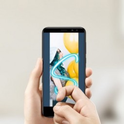 Smartphone Huawei Nova 2i ra mắt thị trường
