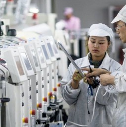 Chính sách zero-COVID nghiêm ngặt đã buộc nhà máy sản xuất iPhone ngừng hoạt động.