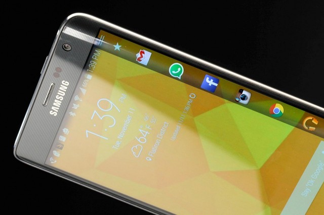 samsung_su_dung_man_hinh_cong_cho_galaxy_s6