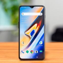 OnePlus 6T RAM 10 GB thua tốc độ iPhone XS Max