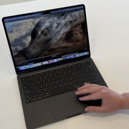 MacBook Pro phô diễn sức mạnh "đáng gờm" với chip M2 Max